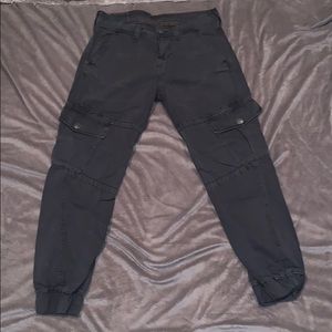 TR Runner w/Cargo Pockets